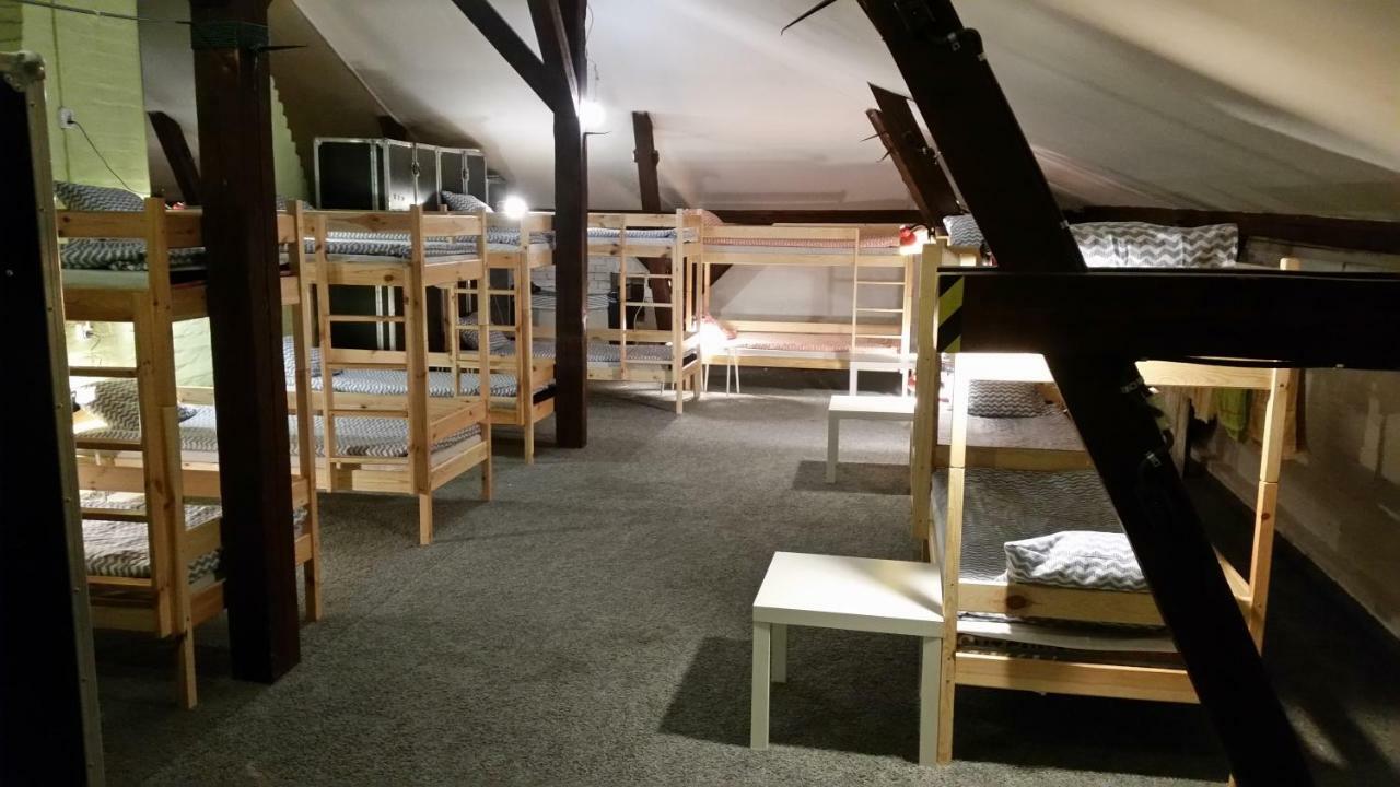 Locomotive Hostel Wrocław Eksteriør bilde