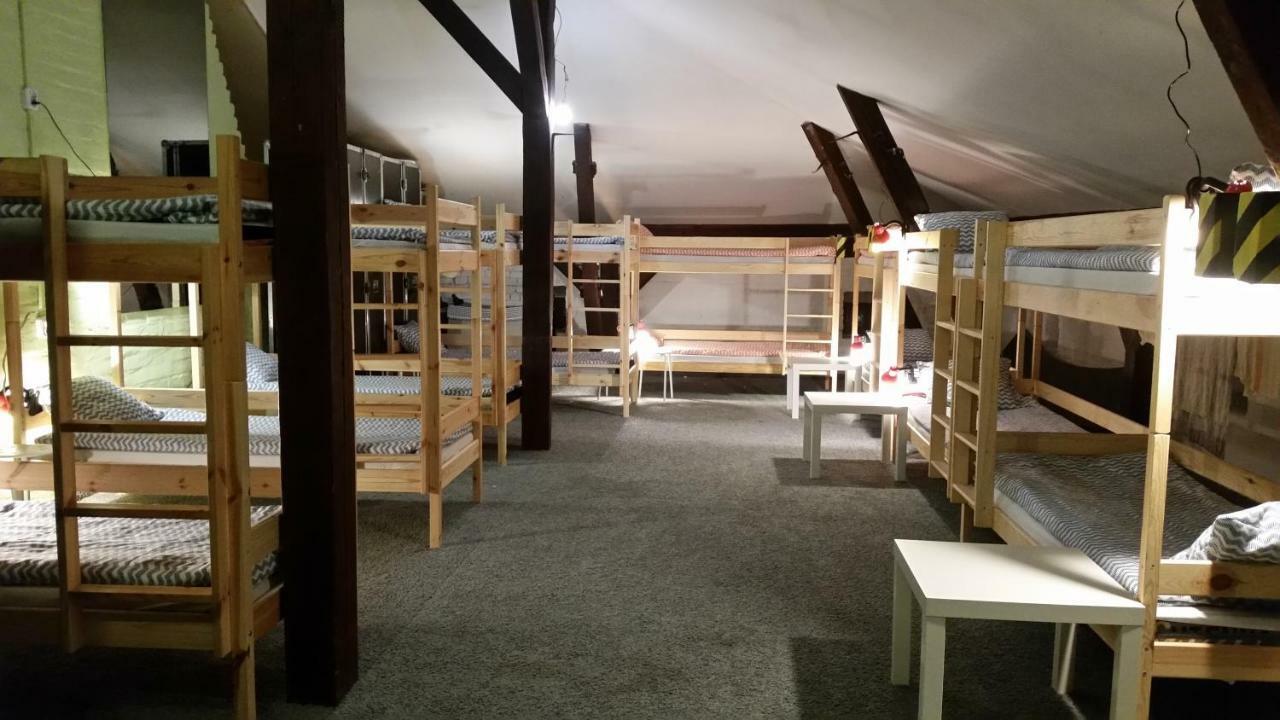 Locomotive Hostel Wrocław Eksteriør bilde